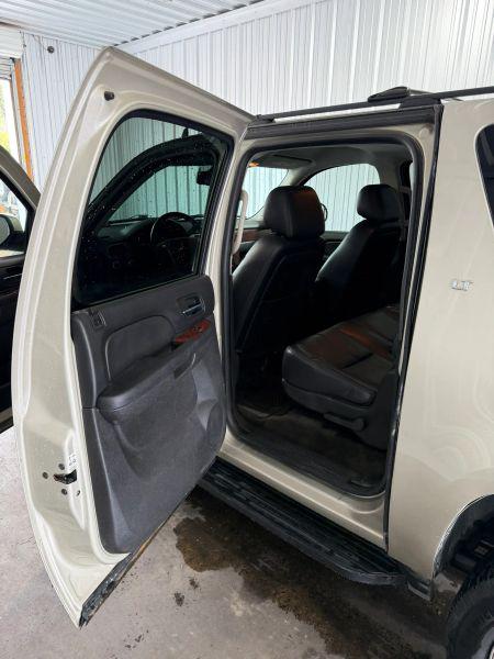 2014 Chevrolet Suburban LT