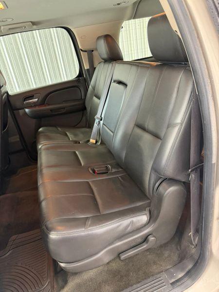 2014 Chevrolet Suburban LT