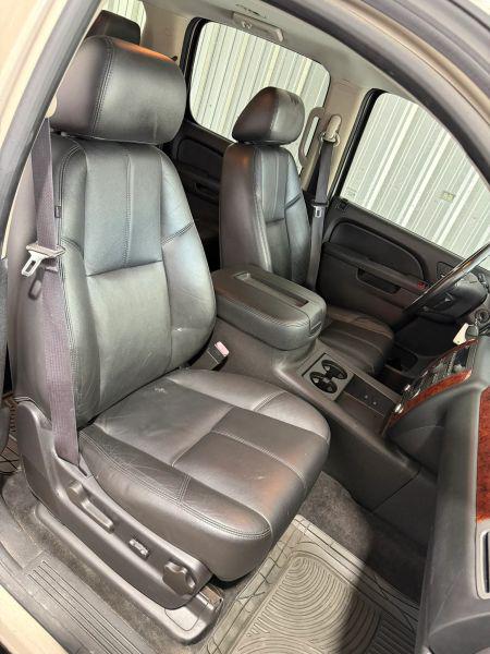 2014 Chevrolet Suburban LT