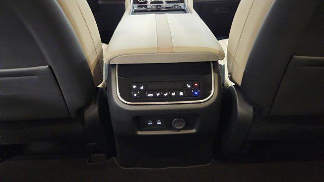 2025 Nissan Armada Platinum 4WD