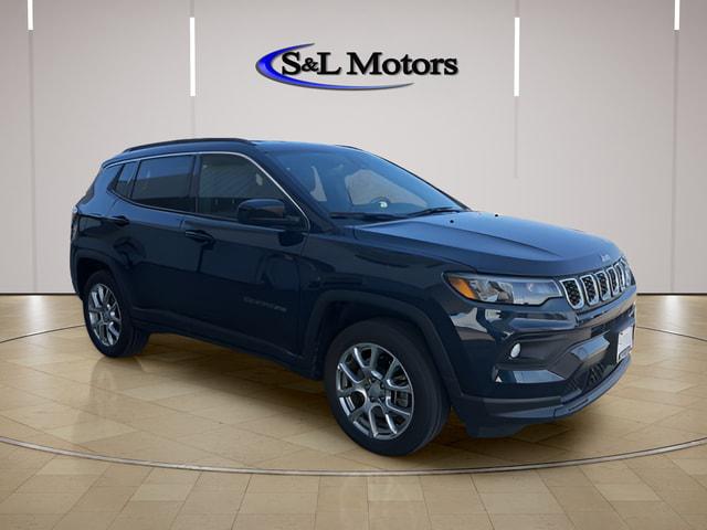 2024 Jeep Compass Latitude Lux FWD for sale in Pulaski, WI