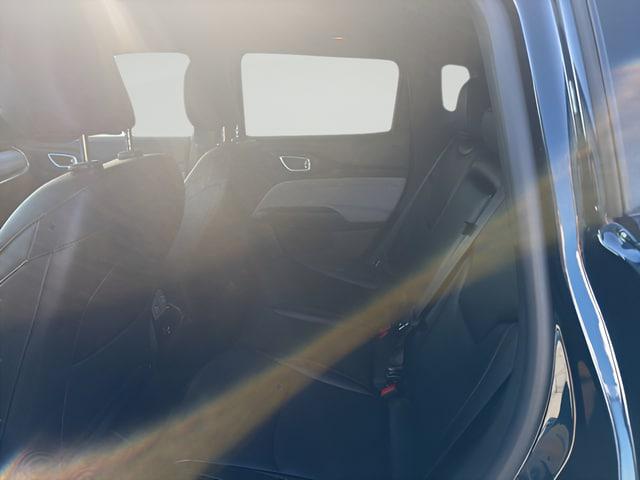 2024 Jeep Compass Latitude Lux FWD