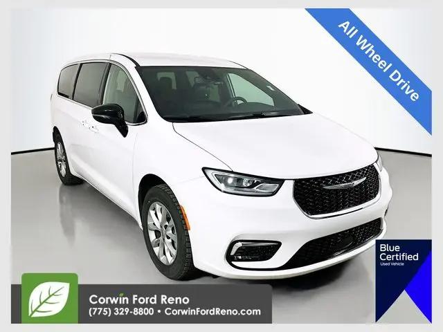 2025 Chrysler Pacifica Select for sale in Reno, NV