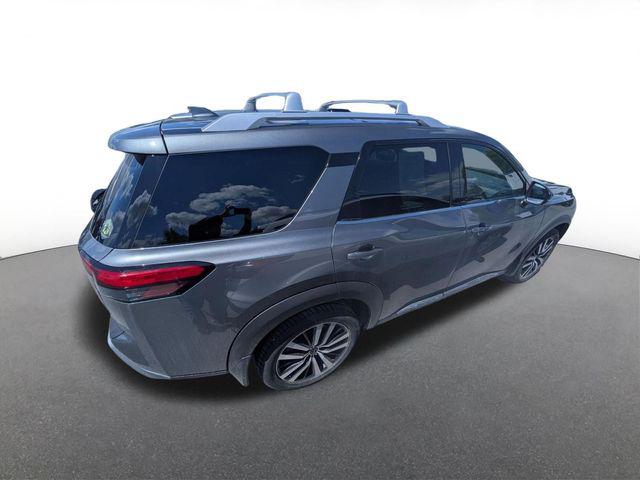 2024 Nissan Pathfinder Platinum 4WD