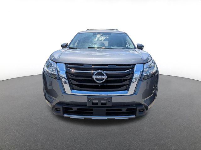2024 Nissan Pathfinder Platinum 4WD