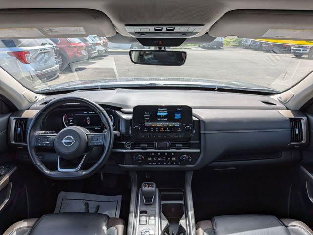 2024 Nissan Pathfinder Platinum 4WD