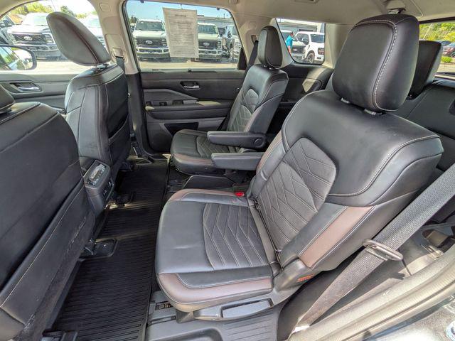 2024 Nissan Pathfinder Platinum 4WD