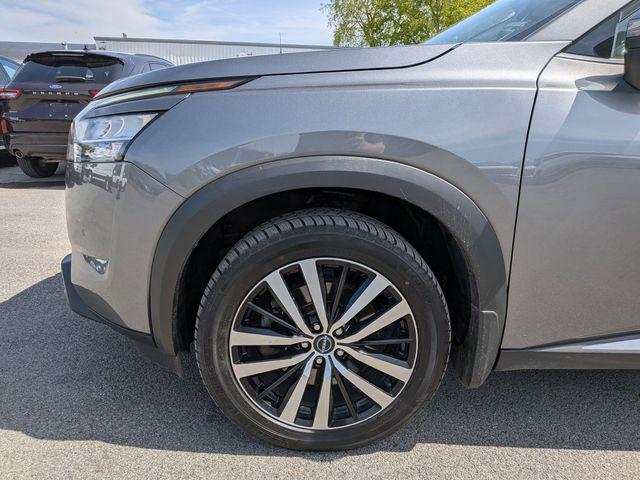 2024 Nissan Pathfinder Platinum 4WD