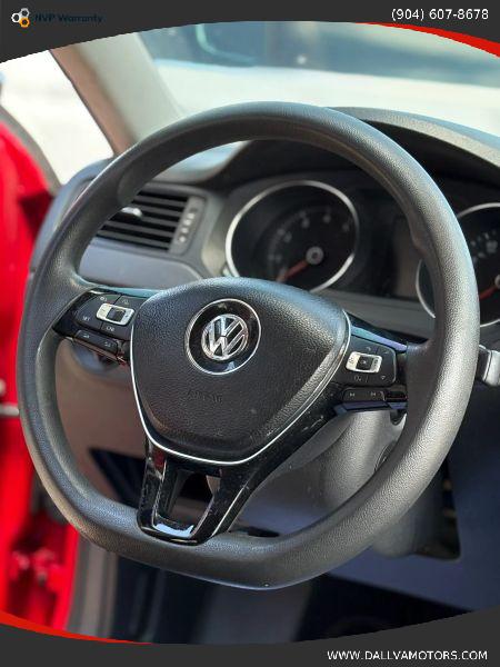 2015 Volkswagen Jetta 2.0L S