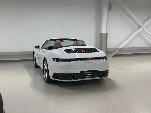 2024 Porsche 911 Carrera Cabriolet