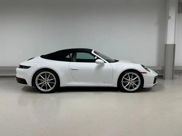 2024 Porsche 911 Carrera Cabriolet