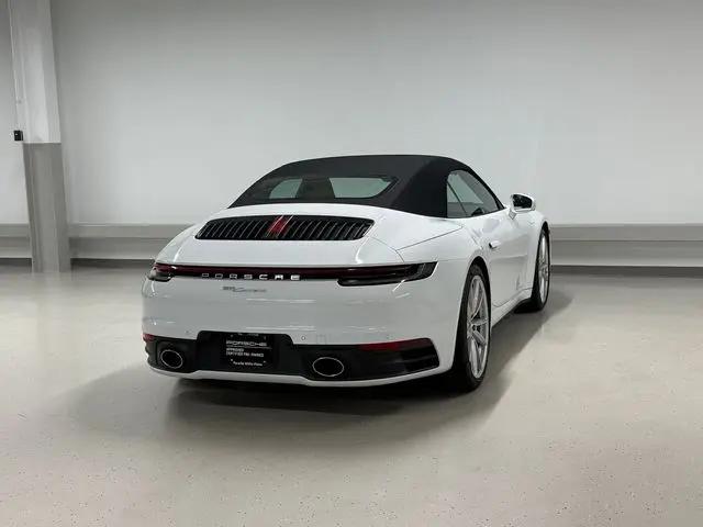2024 Porsche 911 Carrera Cabriolet