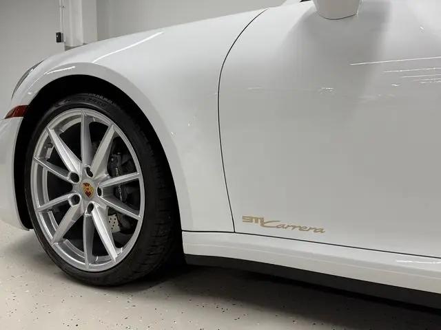 2024 Porsche 911 Carrera Cabriolet