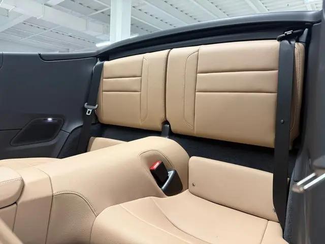 2024 Porsche 911 Carrera Cabriolet
