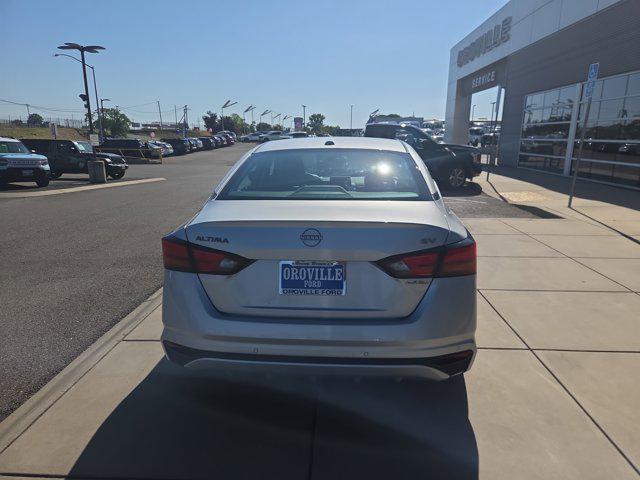 2024 Nissan Altima SV FWD