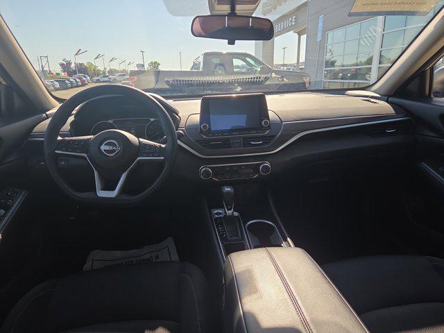 2024 Nissan Altima SV FWD