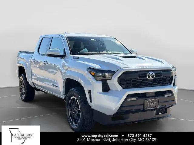 2025 Toyota Tacoma TRD Sport 4WD for sale in Jefferson City, MO