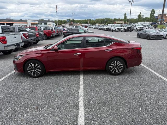 2023 Nissan Altima SV FWD