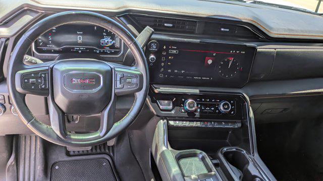 2024 GMC Sierra 2500HD 4WD Crew Cab Standard Bed AT4