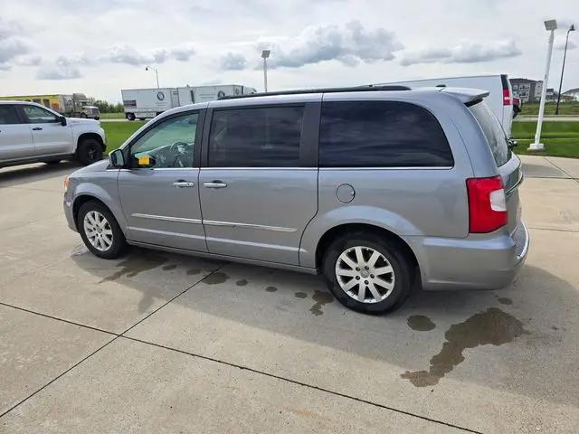2015 Chrysler Town & Country Touring