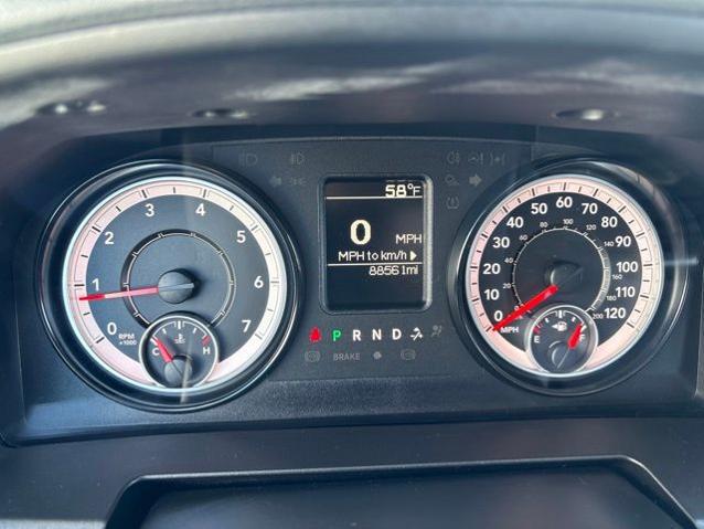 2017 Ram 1500 Express Crew Cab 4x4 5'7" Box