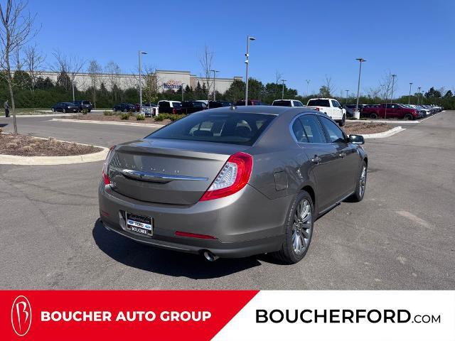 2015 Lincoln MKS Base