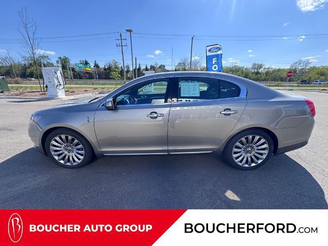 2015 Lincoln MKS Base