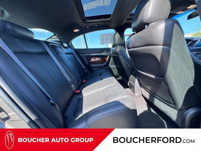 2015 Lincoln MKS Base