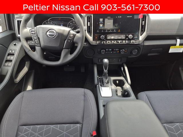 2026 Nissan Frontier Crew Cab SV 4x2