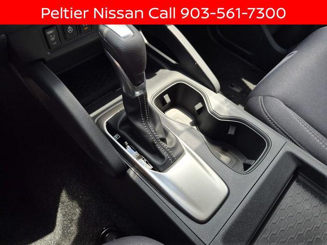 2026 Nissan Frontier Crew Cab SV 4x2