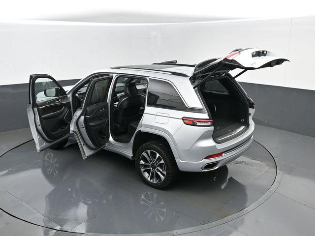 2023 Jeep Grand Cherokee Overland 4x4
