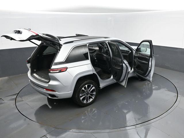 2023 Jeep Grand Cherokee Overland 4x4