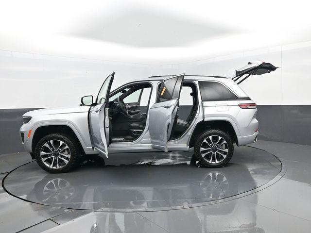 2023 Jeep Grand Cherokee Overland 4x4