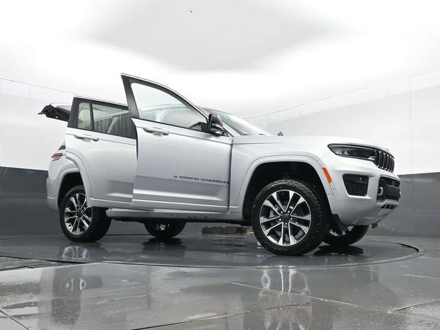 2023 Jeep Grand Cherokee Overland 4x4