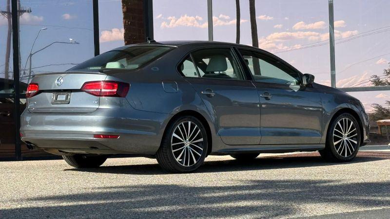 2016 Volkswagen Jetta 1.8T Sport