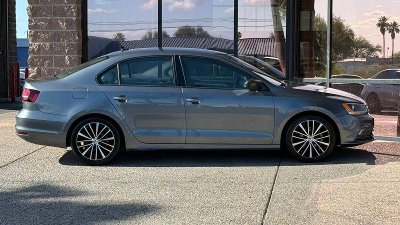 2016 Volkswagen Jetta 1.8T Sport
