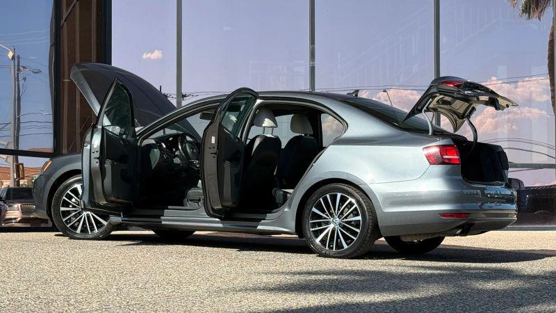 2016 Volkswagen Jetta 1.8T Sport
