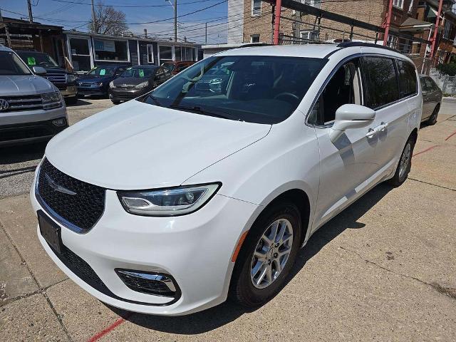 2022 Chrysler Pacifica Touring L for sale near Celina, OH