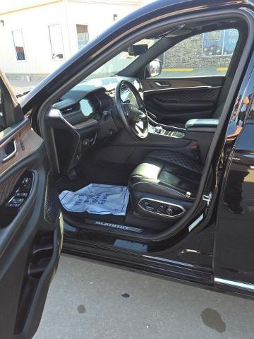 2022 Jeep Grand Cherokee Summit 4x4