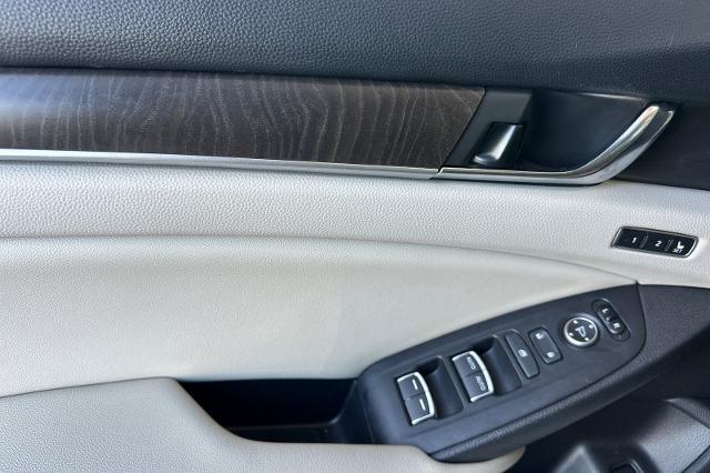 2019 Honda Accord Hybrid Touring