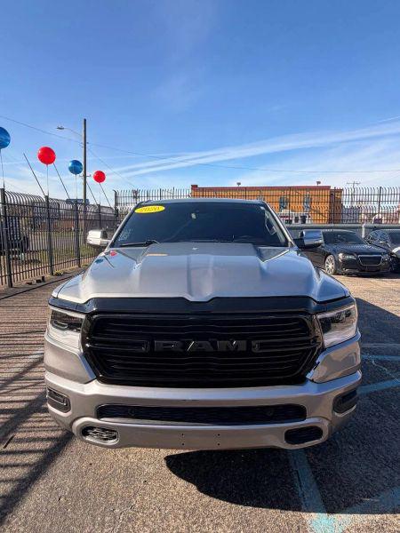 2020 Ram 1500 Big Horn Crew Cab 4x4 57 Box