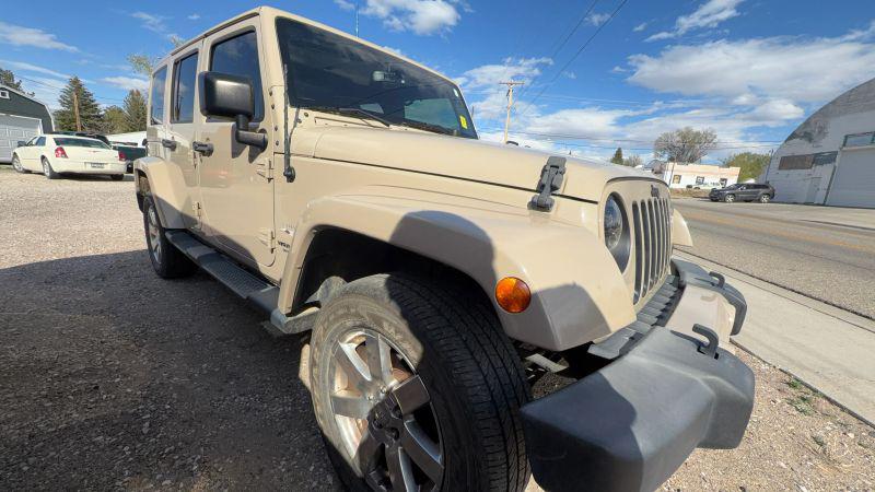 2016 Jeep Wrangler Unlimited Sahara