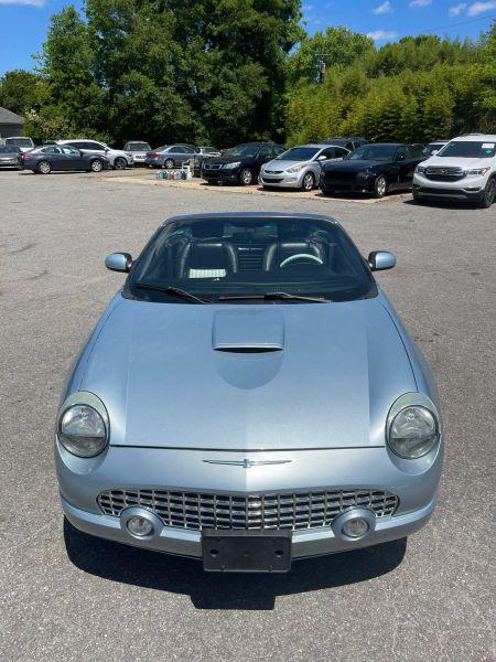 2004 Ford Thunderbird Base