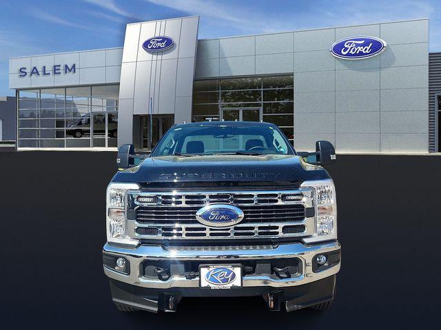2025 Ford F-350 XLT