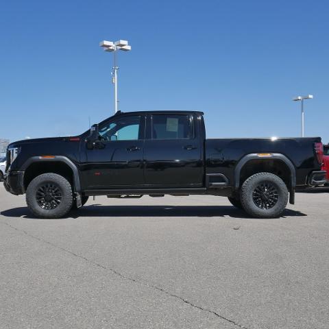 2024 GMC Sierra 2500HD 4WD Crew Cab Standard Bed AT4X