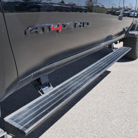 2024 GMC Sierra 2500HD 4WD Crew Cab Standard Bed AT4X