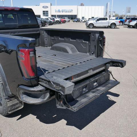 2024 GMC Sierra 2500HD 4WD Crew Cab Standard Bed AT4X