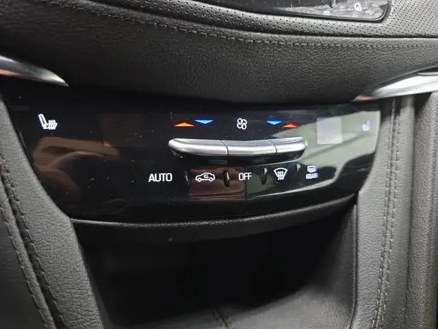 2023 Cadillac XT5 AWD Premium Luxury