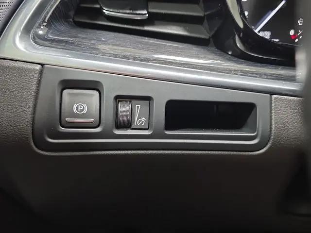 2023 Cadillac XT5 AWD Premium Luxury