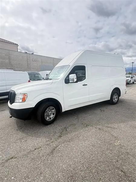 2019 Nissan 2500 SV V8